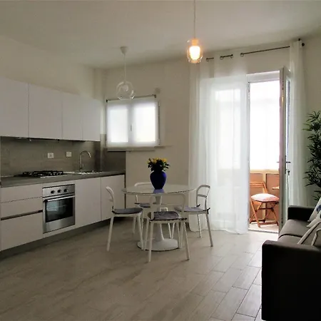 Casina Al Mare アパート